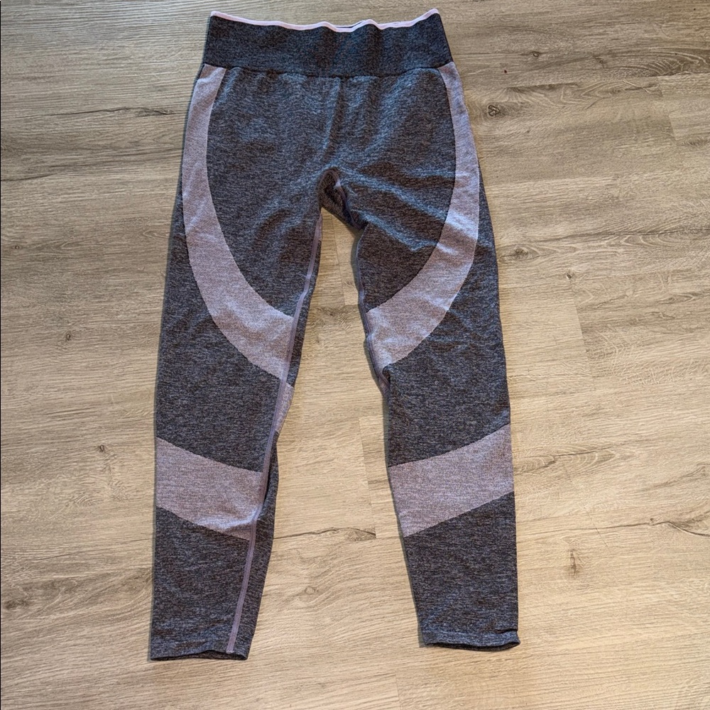 Victoria’s Secret PINK Seamless Leggings